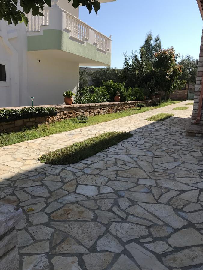Villa Roku Ksamil Eksteriør billede